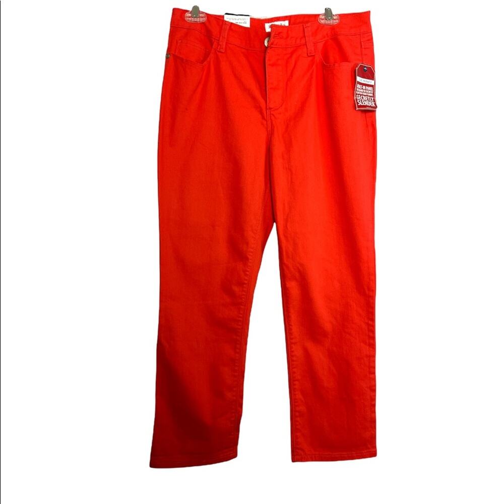 St. John’s Bay Secretly Slender Classic Fit Womens Bold Coral Capri Sz 10 NWT